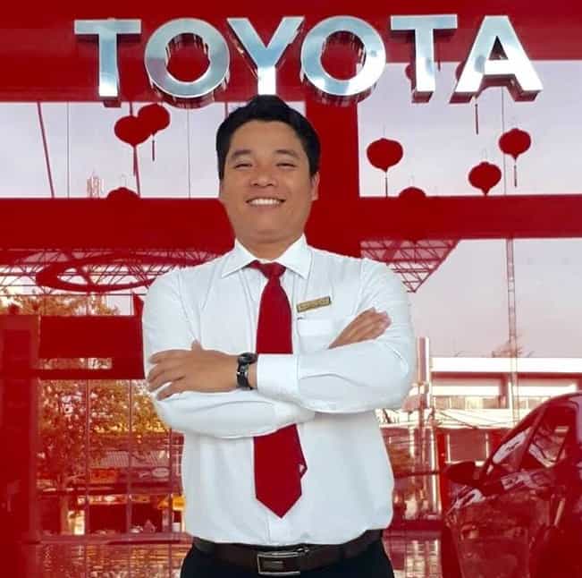 Chuyên viên tư vấn Toyota