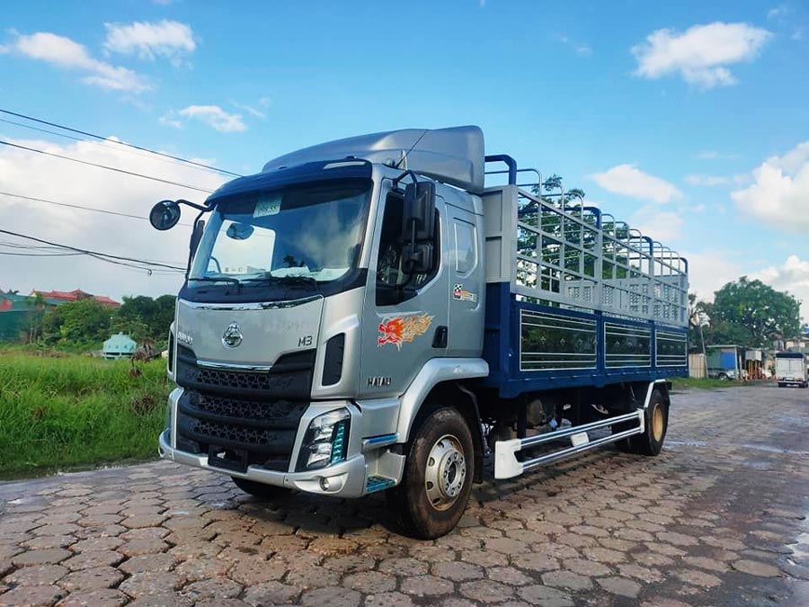 Mẫu xe tải Chenglong M3 9,5 tấn thùng khung mui bạt