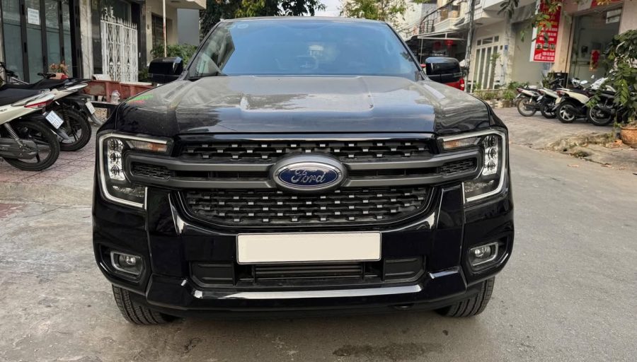 Ford Ranger XLS AT 4x2 Odo 1.000km: Zin từ A đến Z!