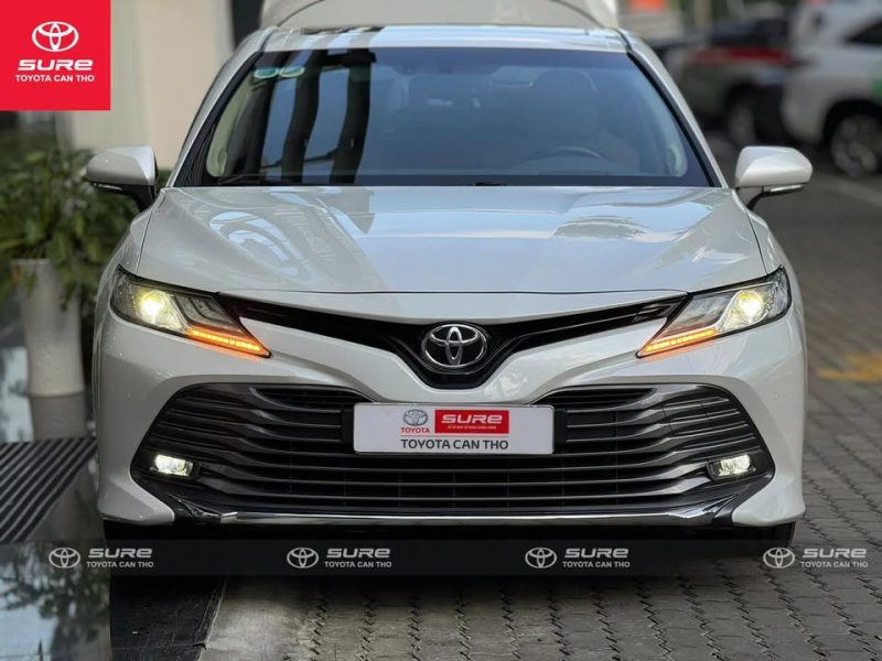 Toyota Camry 2.5Q 2019 AT, Odo 43.000km, Sang trọng, Lướt Chất