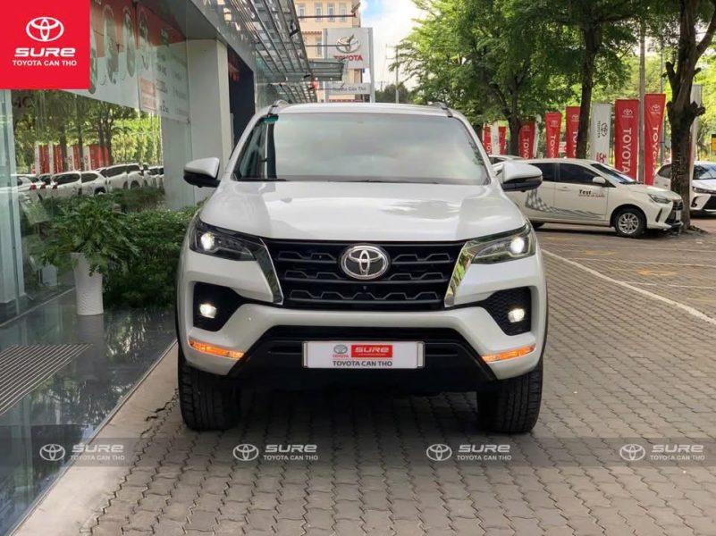 Toyota Fortuner G 2023 lướt 23.000km, full option, biển Kiên Giang
