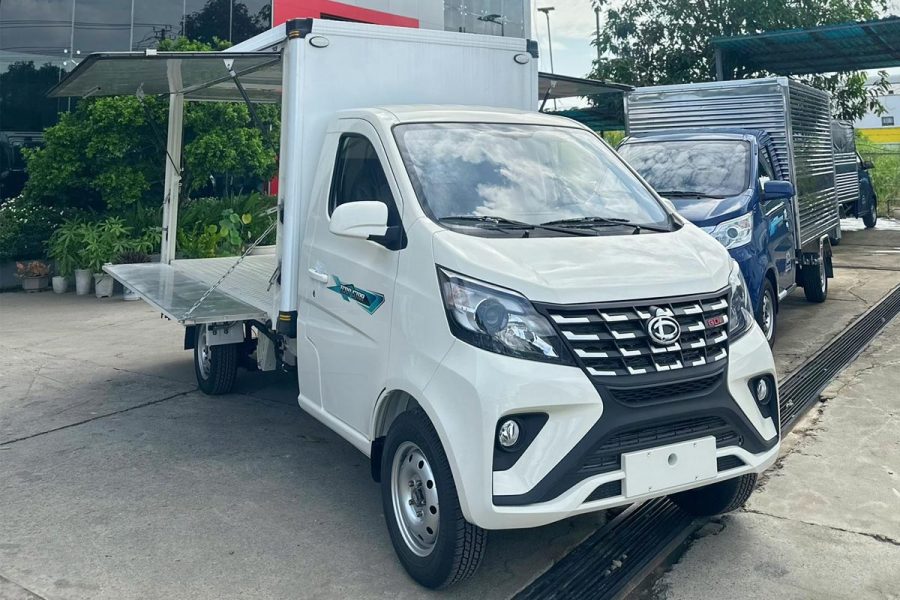 Giá ưu đãi & hỗ trợ mua xe tải trả góp Tera Star thùng cánh dơi