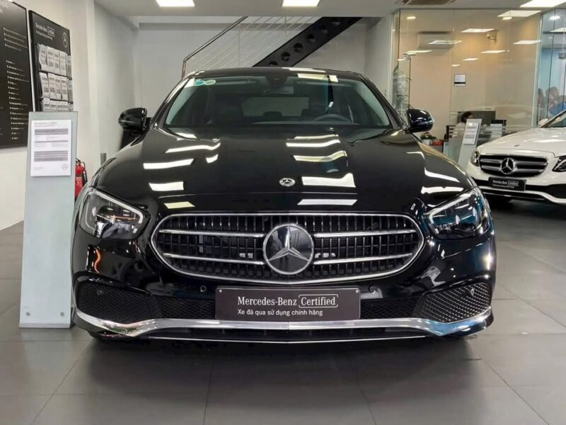 5 Mercedes E180 Black Edition 2021 ODO 36-42k, giảm 50%