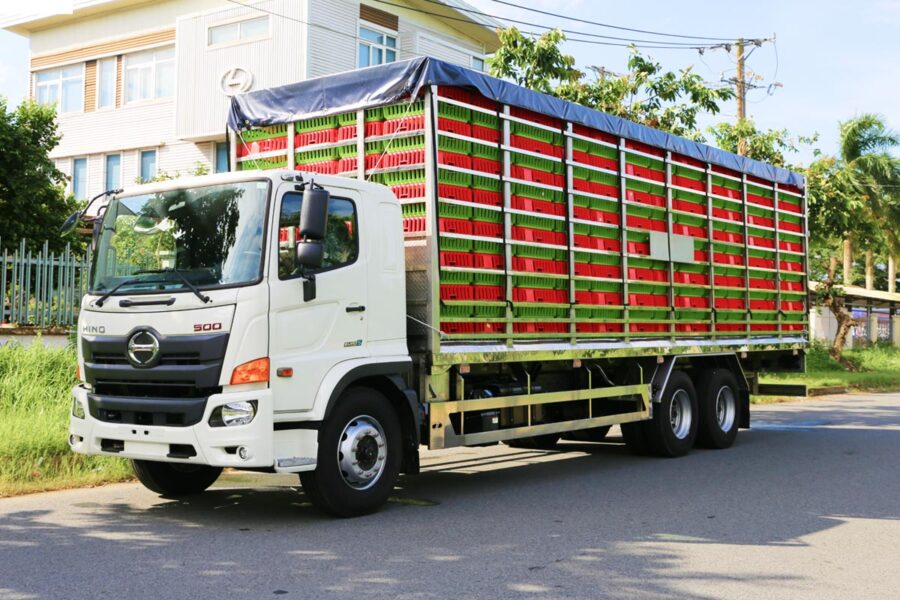 Xe tải chở gia cầm 11T2: Hino 500 FM8JW7A-U
