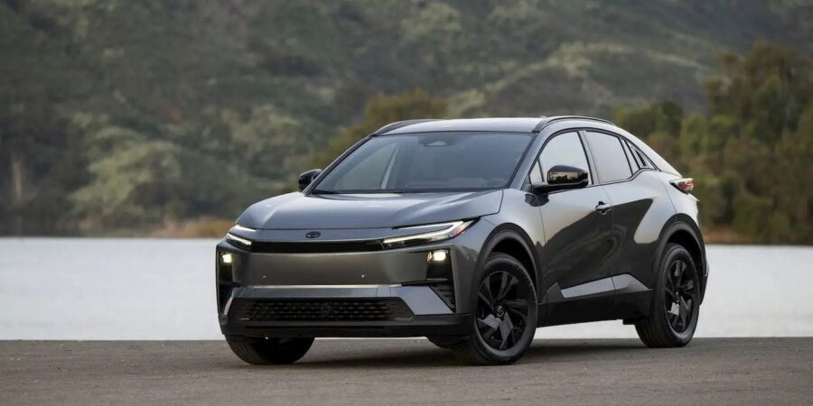 Toyota C-HR EV: Mẫu xe điện đi xa nhất Toyota