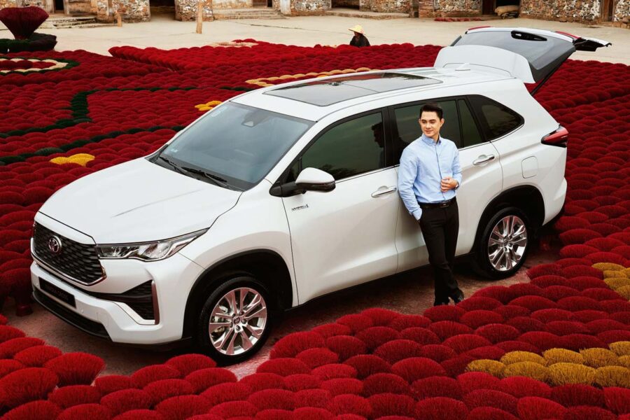 Doanh số Toyota Việt Nam tháng 3 gấp đôi, hybrid bứt phá