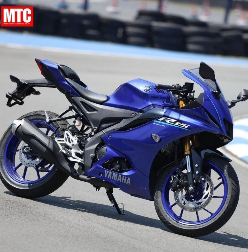 Yamaha R15 2026 ra mắt: Vua côn tay mới giá 85 triệu đồng