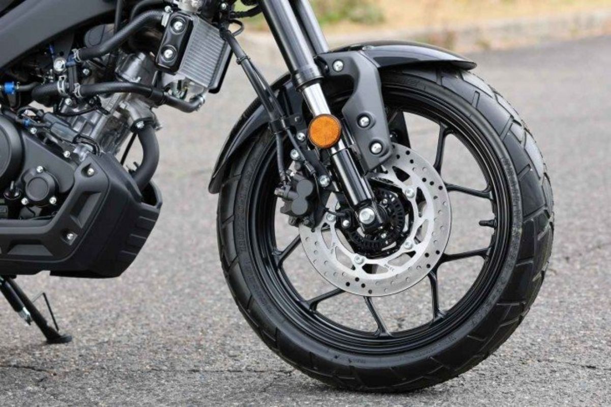 Yamaha XSR155 2026 ra mắt: Huyền thoại côn tay Sport Heritage