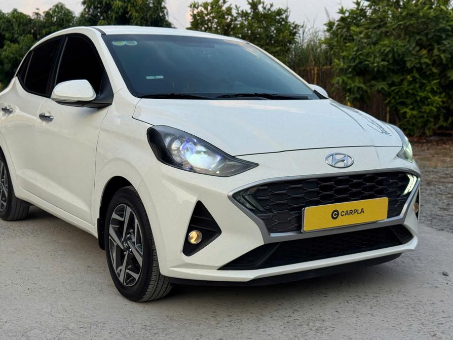 Hyundai Grand i10 Sedan AT 2021 màu trắng