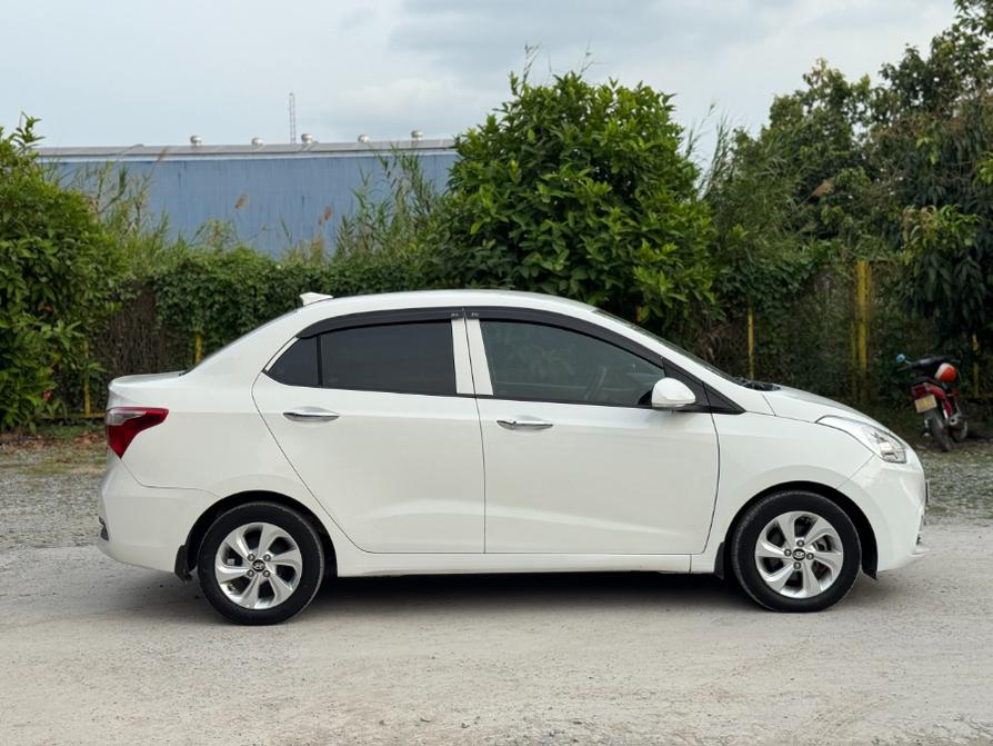 Hyundai I10 AT Sedan 2020 màu trắng