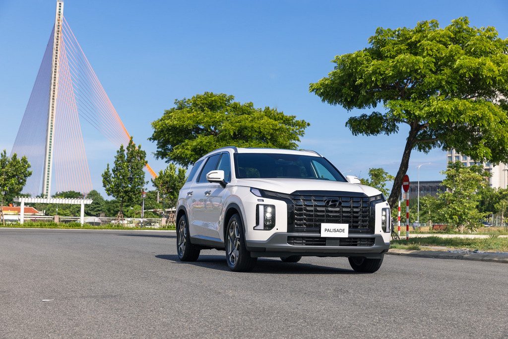 Hyundai Palisade: Giá Mới Hấp Dẫn, Vượt Tầm Phân Khúc