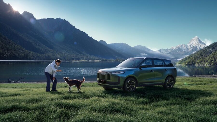 Jaecoo 5 SHS-H: SUV hybrid cho trải nghiệm off-road và thú cưng