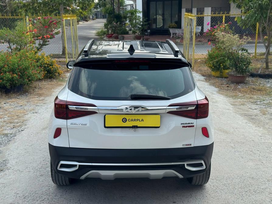 Kia Seltos 1.4 Turbo Premium 2022 màu trắng