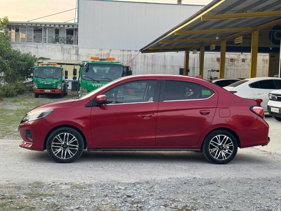 Mitsubishi Attrage Premium 2021