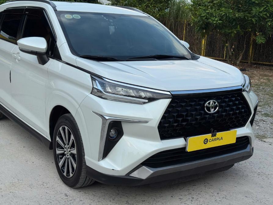 Toyota Veloz Cross CVT 2025 màu trắng