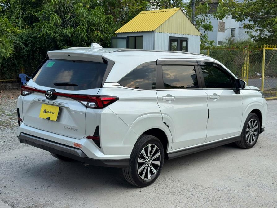 Toyota Veloz Cross CVT 2025 màu trắng