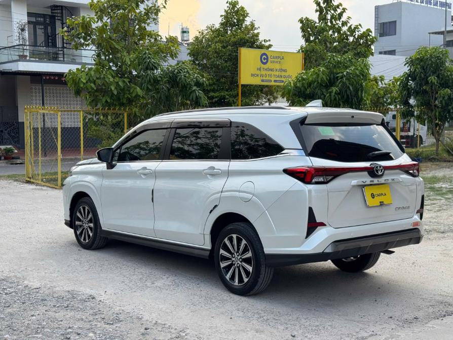 Toyota Veloz Cross CVT 2025 màu trắng