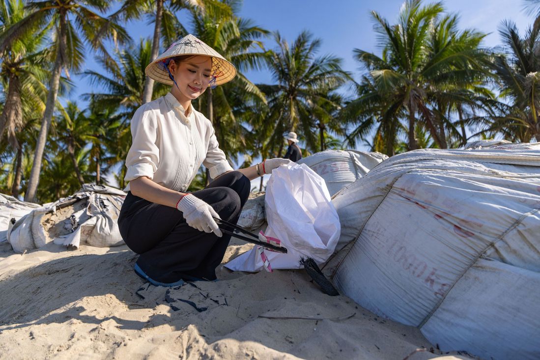 Hành trình Omoda & Jaecoo: Gìn giữ màu xanh cho biển cả