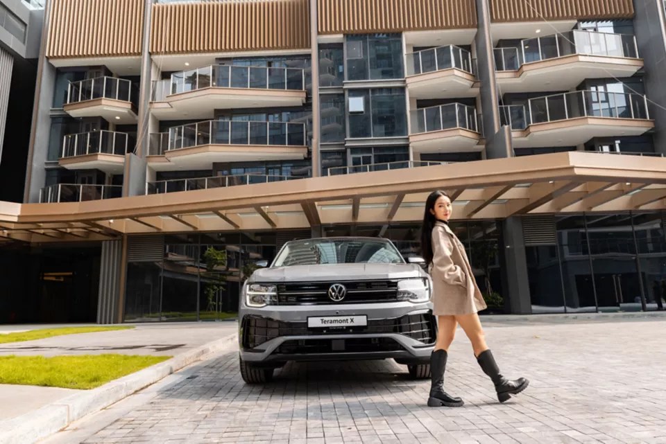 Teramont X xám Platinum — coupe-SUV cho người yêu thiết kế và công nghệ