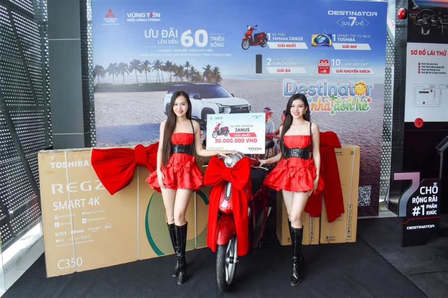 Giải nhất xe máy Yamaha Janus được trao tại sự kiện Mitsubishi G-Stars Cần Thơ