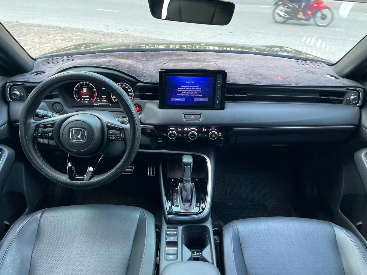 Honda HR-V RS 2024 màu đen