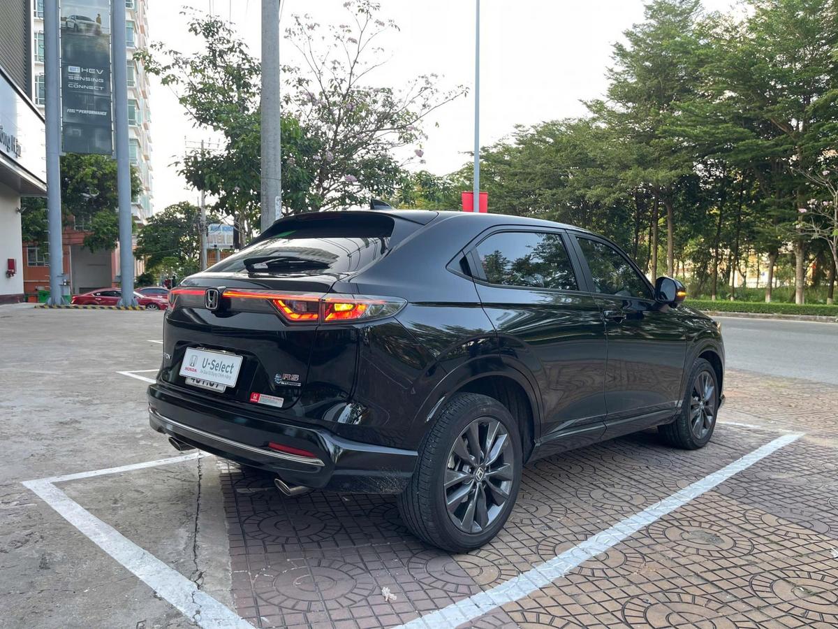 Honda HR-V RS 2024 màu đen