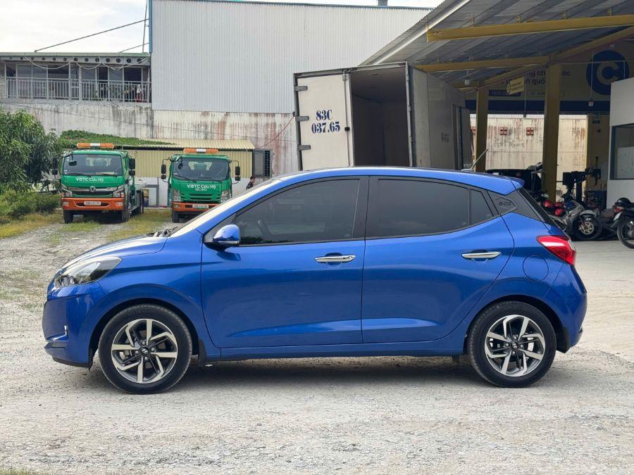 Hyundai i10 Hatchback bản đủ 2023 màu trắng