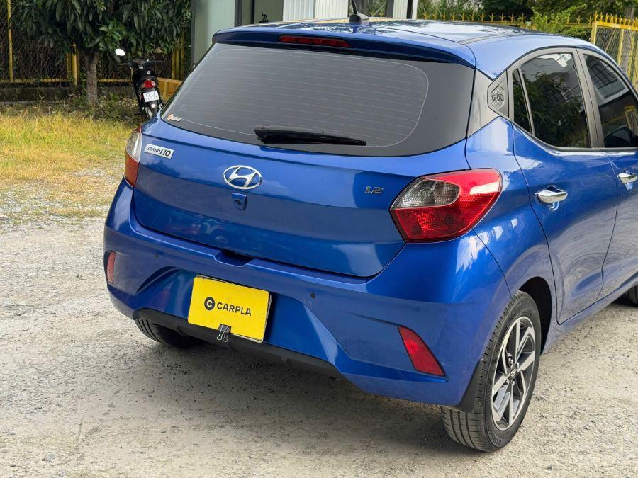 Hyundai i10 Hatchback bản đủ 2023 màu trắng