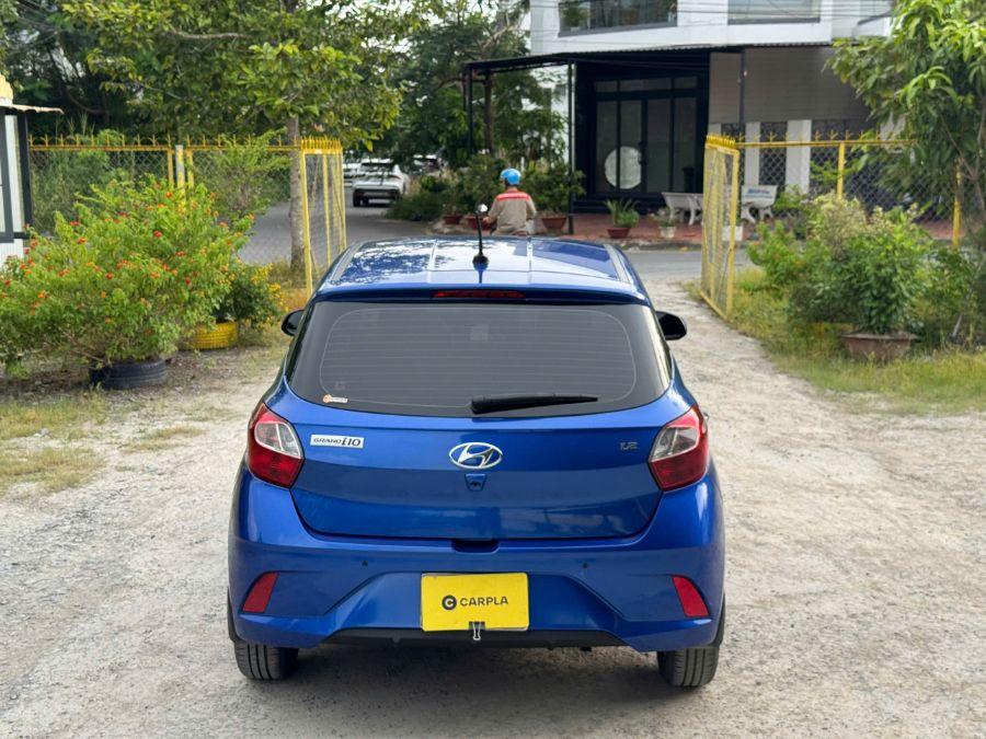 Hyundai i10 Hatchback bản đủ 2023 màu trắng