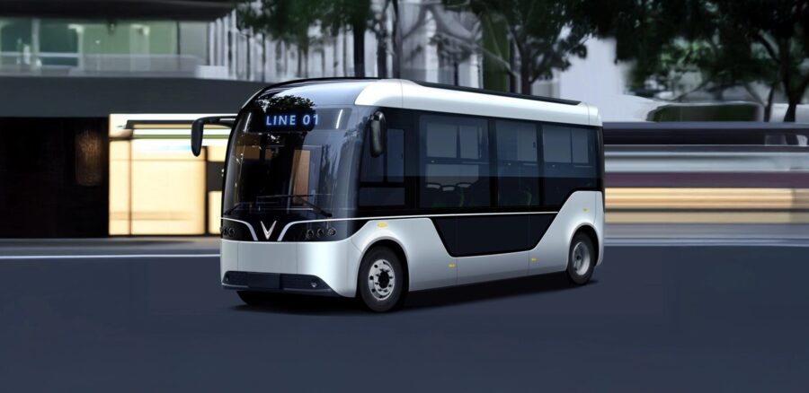 VinFast EBus góc 3/4 đầu xe
