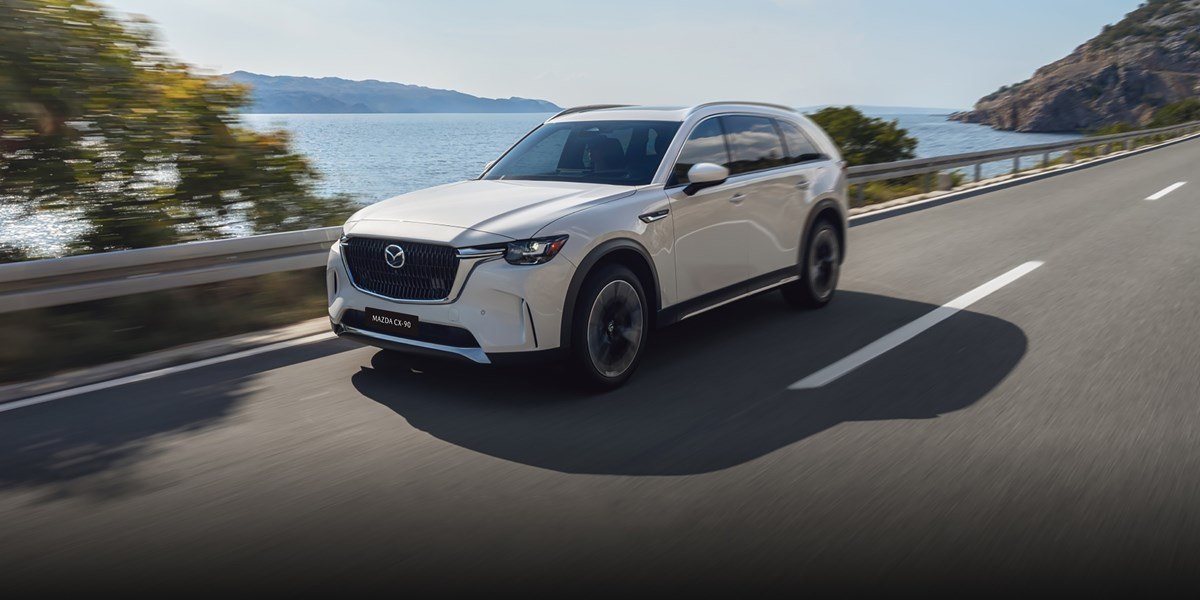 Mazda CX-90 giá ưu đãi từ 1,899 tỷ đồng