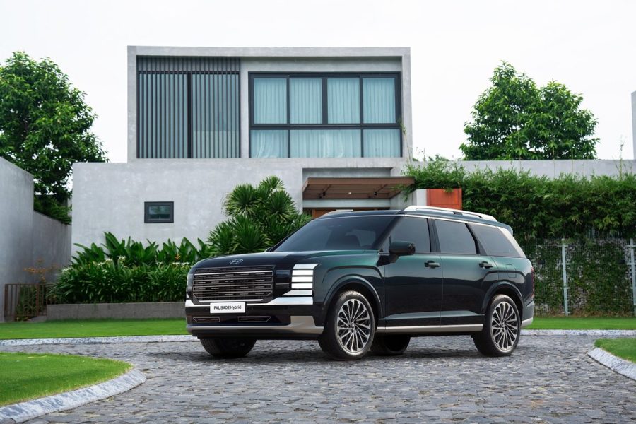 Hyundai Palisade Hybrid nhìn chéo từ góc trước